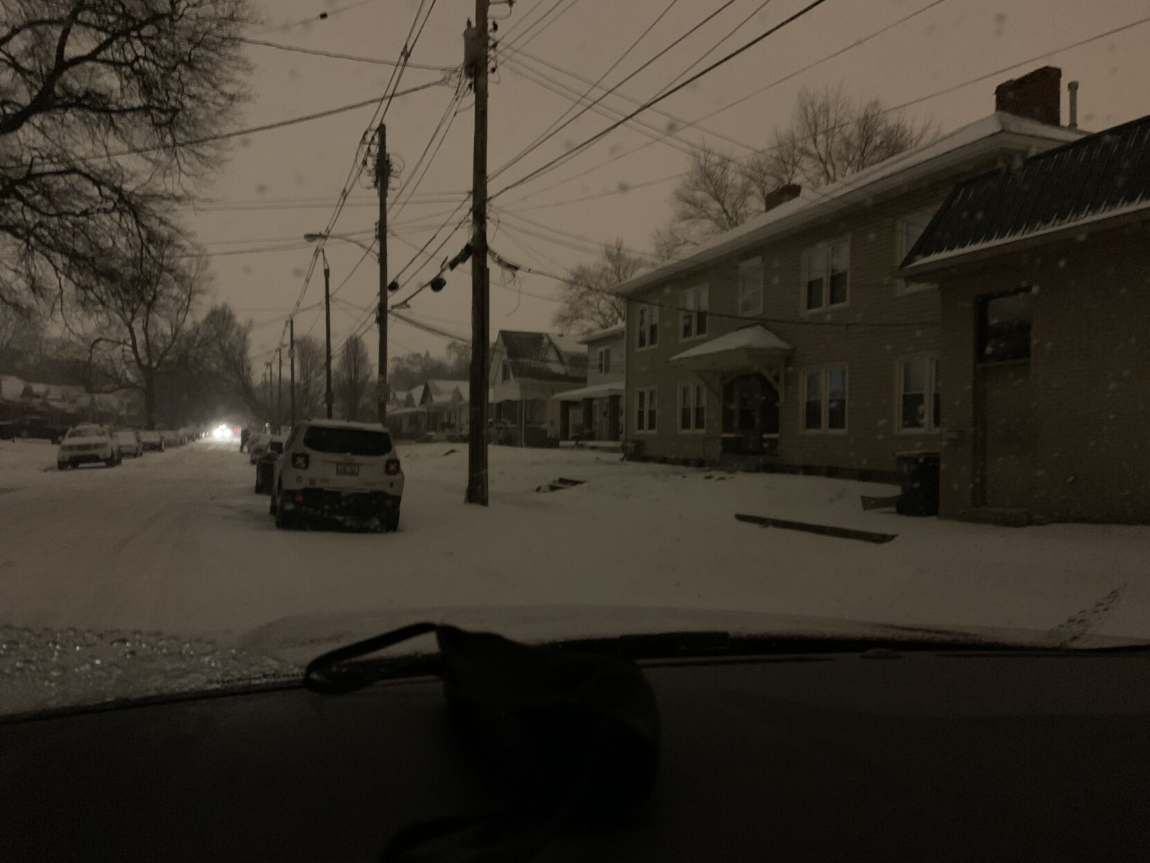 LG&E asking customers to conserve energy as it performs rolling blackouts